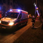 Końskie. Ewakuacja w jednym z bloków przy ulicy Zamkowej / Jarosław Kubalski / Radio Kielce