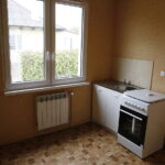 Kolejne rodziny otrzymały klucze do mieszkań socjalnych przy ulicy Tartacznej / Radio Kielce