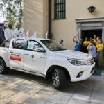 Jacques Koffi Oi Koffi poświęcili pojazdy / Jarosław Kubalski / Radio Kielce