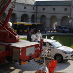 Jacques Koffi Oi Koffi poświęcili pojazdy / Jarosław Kubalski / Radio Kielce