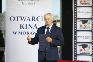 28.07.2018 Morawica. Otwarto „Kino za Rogiem”. Burmistrz Marian Buras / Jarosław Kubalski / Radio Kielce