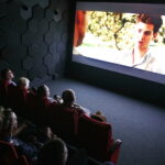 Świat kina ucieczką od rzeczywistości