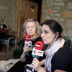 Komaszyce. Audycja „Niedziela z Gwiazdą”. Na zdjęciu od lewej: Katarzyna Gaertner i Magdalena Sitek / Krzysztof Bujnowicz / Radio Kielce