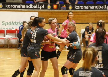 29. kolejka PGNiG Superligi Kobiet: Korona Handball Kielce - UKS PCM Kościerzyna / Marzena Mąkosa / Radio Kielce