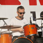 Koncertowe Lato z Radiem Kielce. Koncert zespołu ANKH w Parku Miejskim w Kielcach. Na zdjęciu: Jasiek Próściński - perkusja / Marzena Mąkosa / Radio Kielce