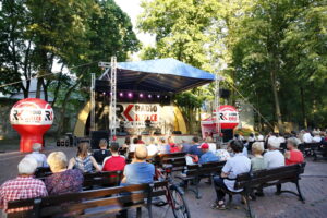 Koncertowe Lato z Radiem Kielce. Koncert zespołu ANKH w Parku Miejskim w Kielcach / Marzena Mąkosa / Radio Kielce