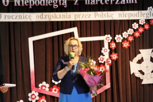 Dni Bodzentyna. Na zdjęciu: dr hab. prof. UJK Urszula Oeltingen / Marzena Mąkosa / Radio Kielce