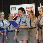 Dni Bodzentyna. Występ harcerzy działających w Miejsko-Gminnym Centrum Kultury i Turystyki w Bodzentynie "Wszystko co nasze Polsce oddamy" / Marzena Mąkosa / Radio Kielce