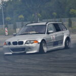 VII Festiwal Tuningu DUB IT! Pokazy driftu / Marzena Mąkosa / Radio Kielce