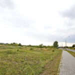 KTBS będzie budować osiedle. Działka, na której mają powstać lokale mieszkalne przy alei Jerzego Szajnowicza-Iwanowa / Marzena Mąkosa / Radio Kielce