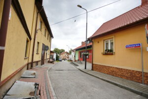 Raport Dnia w Nowej Słupi. Ulica Strażacka / Marzena Mąkosa / Radio Kielce