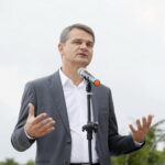 Uroczyste otwarcie Ogrodu Botanicznego. Na zdjęciu: prof. zw. dr hab. Jacek Semaniak - UJK Kielce / Marzena Mąkosa / Radio Kielce