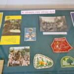 Harcerskie 100 lat. Wystawa z okazji 100 rocznicy utworzenia Związku Harcerstwa Polskiego ze zbiorów Wojewódzkiej Biblioteki Publicznej im. Witolda Gombrowicza w Kielcach oraz kolekcji Danuty i Andrzeja Rembalskich / Marzena Mąkosa / Radio Kielce