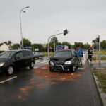 Wypadek na skrzyżowaniu ulic Wapiennikowej i Tarnowskiej / Marzena Mąkosa / Radio Kielce