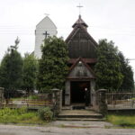 Pogrzeb zamordowanego Romana Mojeckiego ps. "Róg". Kościół pw. Matki Boskiej Częstochowskiej w Mójczy  / Marzena Mąkosa / Radio Kielce