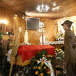 Pogrzeb zamordowanego Romana Mojeckiego ps. "Róg" / Marzena Mąkosa / Radio Kielce