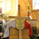 Pogrzeb zamordowanego Romana Mojeckiego ps. "Róg" / Marzena Mąkosa / Radio Kielce