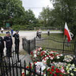 Uroczystości poświęcone 75. rocznicy śmierci pięciu partyzantów z oddziału „Wybranieccy” / Marzena Mąkosa / Radio Kielce