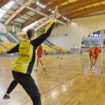 Trening piłkarek ręcznych w Hali Legionów / Marzena Mąkosa / Radio Kielce