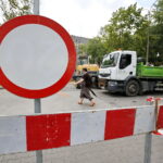 Remont drogi przed wjazdem na teren Szpitala Wojewódzkiego w Kielcach / Marzena Mąkosa / Radio Kielce