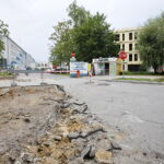 Remont drogi przed wjazdem na teren Szpitala Wojewódzkiego w Kielcach / Marzena Mąkosa / Radio Kielce
