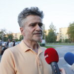 Wyjazd osób niepełnosprawnych nad morze. Krzysztof Słoń - senator RP / Marzena Mąkosa / Radio Kielce