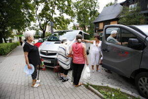 Wyjazd na imprezę integracyjną osób chorych na Parkinsona / Marzena Mąkosa / Radio Kielce