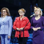 Koncert Alleluja, czyli Happy Day III. Na zdjęciu od lewej: Agata Wojtyszek - wojewoda świętokrzyski, Maria Zuba - poseł PiS, Anna Krupka - poseł PiS / Marzena Mąkosa / Radio Kielce