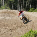 Wyjeżdżamy na tor z lasu / Marzena Mąkosa / Radio Kielce