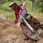 Wyjeżdżamy na tor z lasu / Marzena Mąkosa / Radio Kielce