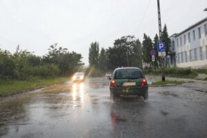 Opady deszczu w Kielcach / Marzena Mąkosa / Radio Kielce