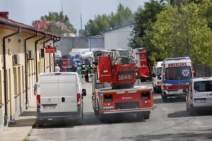 Pożar magazynów z oponami przy ulicy Kolberga / Marzena Mąkosa / Radio Kielce