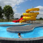 Oddanie do użytku otwartych basenów na Rawszczyźnie w Ostrowcu Świętokrzyskim / Emilia Sitarska / Radio Kielce