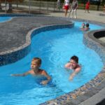 Oddanie do użytku otwartych basenów na Rawszczyźnie w Ostrowcu Świętokrzyskim / Emilia Sitarska / Radio Kielce