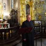 Koncert charytatywny dla Eweliny Różalskiej. Proboszcz ks. Michał Spociński. / Emilia sitarska / Radio Kielce