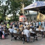 „Koncertowe Lato z Radiem Kielce”. W Parku Miejskim wystąpił raper Michał Sobolewski znany jako „Sobota” / Paweł Solarz / Radio Kielce