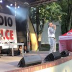 „Koncertowe Lato z Radiem Kielce”. W Parku Miejskim wystąpił raper Michał Sobolewski znany jako „Sobota” / Paweł Solarz / Radio Kielce