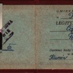 Izba pamięci w świetlicy wiejskiej. Zgromadzono tam zdjęcia i dokumenty z archiwów rodzinnych / arch. prywatne Jadwigi Banasik