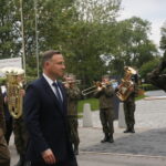 Uroczysty apel na ul. Oleandry. Na zdjęciu: Andrzej Duda - prezydent Rzeczypospolitej Polskiej / Marzena Mąkosa / Radio Kielce