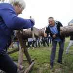 25.08.2018 Zrecze Chałupczańskie. IV Gminny Turniej Sołtysów / Jarosław Kubalski / Radio Kielce