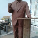 Pomnik Przemysława Gosiewskiego, który stanie przy ulicy Warszawskiej / Komitet społeczny budowy pomnika Przemysława Gosiewskiego