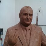 Pomnik Przemysława Gosiewskiego, który stanie przy ulicy Warszawskiej / Komitet społeczny budowy pomnika Przemysława Gosiewskiego