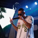 Koncertowe Lato z Radiem Kielce. W parku miejskim wystąpił raper Sitek / Stanisław Blinstrub / Radio Kielce