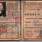 Izba pamięci w świetlicy wiejskiej. Zgromadzono tam zdjęcia i dokumenty z archiwów rodzinnych / arch. prywatne Jadwigi Banasik