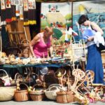 42. Międzynarodowe Targi Sztuki Ludowej  na Rynku Głównym w Krakowie / Marek Lasyk / Radio Kraków