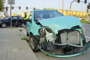 Wypadek na skrzyżowaniu ulicy Warszawskiej i Szydłówek Górny w Kielcach / Kamil Król / Radio Kielce