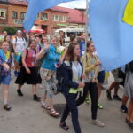 37. Kielecka Piesza Pielgrzymka wyruszyła z Wiślicy na Jasną Górę / Kamil Włosowicz / Radio Kielce