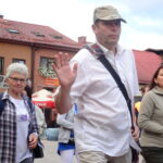 37. Kielecka Piesza Pielgrzymka wyruszyła z Wiślicy na Jasną Górę / Kamil Włosowicz / Radio Kielce