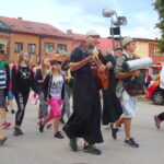 37. Kielecka Piesza Pielgrzymka wyruszyła z Wiślicy na Jasną Górę / Kamil Włosowicz / Radio Kielce