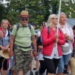 37. Kielecka Piesza Pielgrzymka wyruszyła z Wiślicy na Jasną Górę / Kamil Włosowicz / Radio Kielce